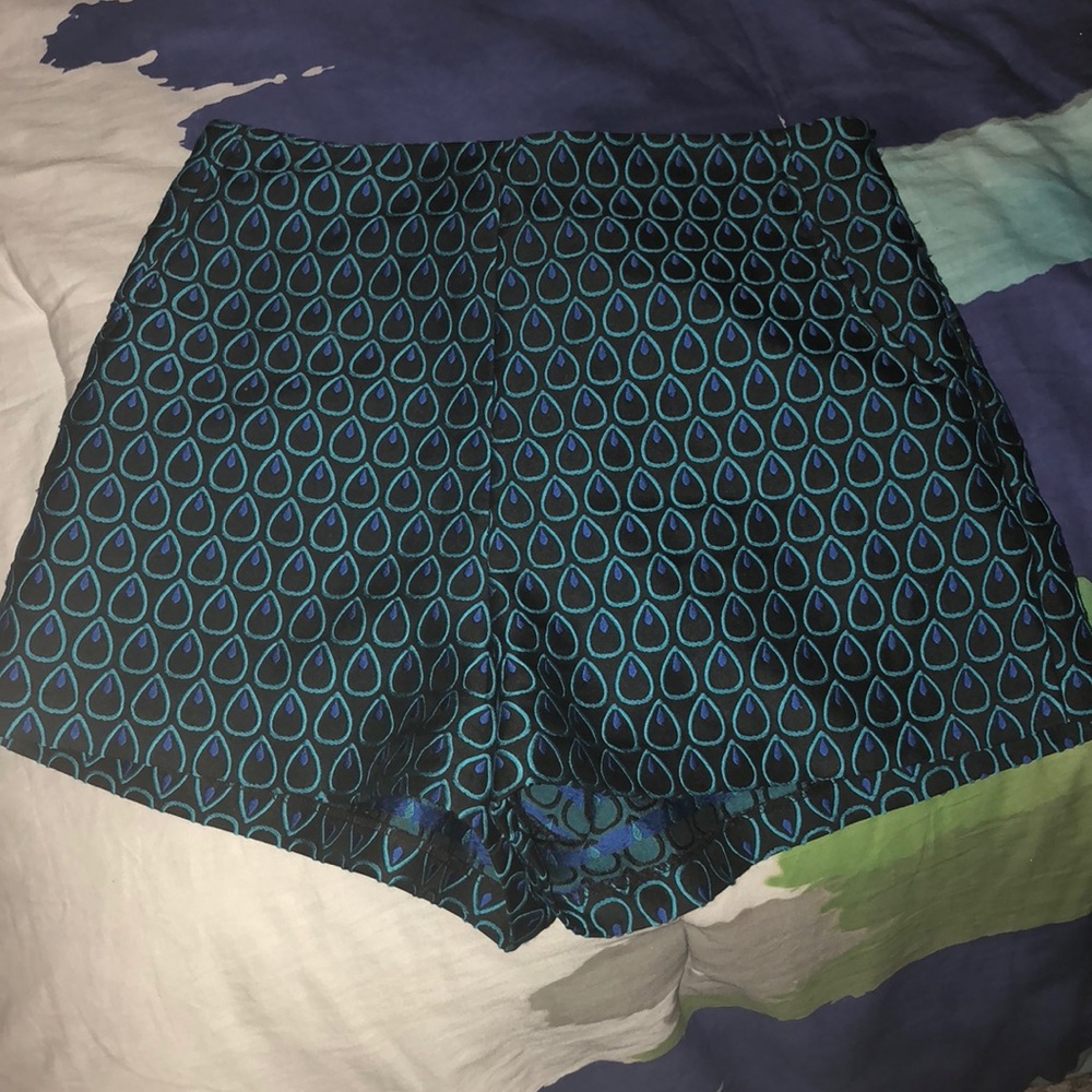 Cute high waisted shorts
